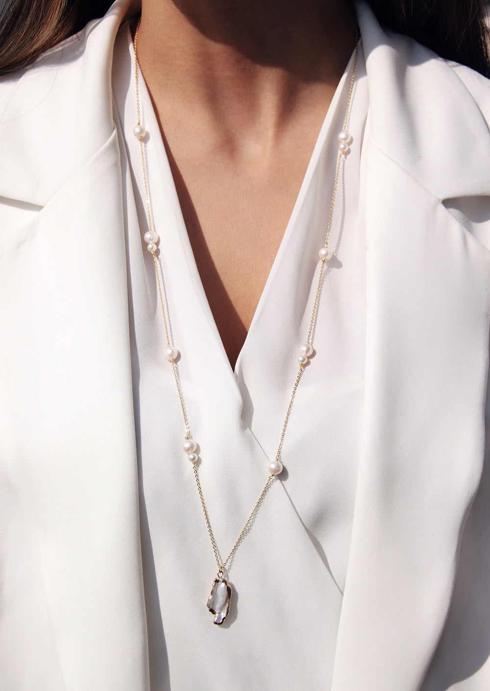 Silver Long Chain Necklace with Natural Pearl